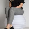 The.Pouf speaker and lamp